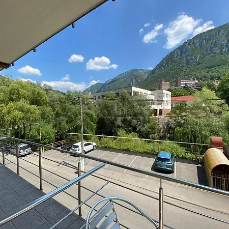 Pensjonat Pensiunea Argus 2*